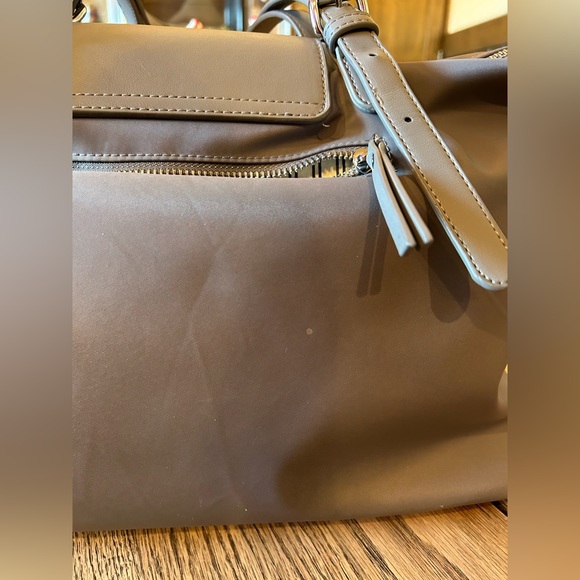 Gray Shoulder Tote Bag - Picture 5 of 16